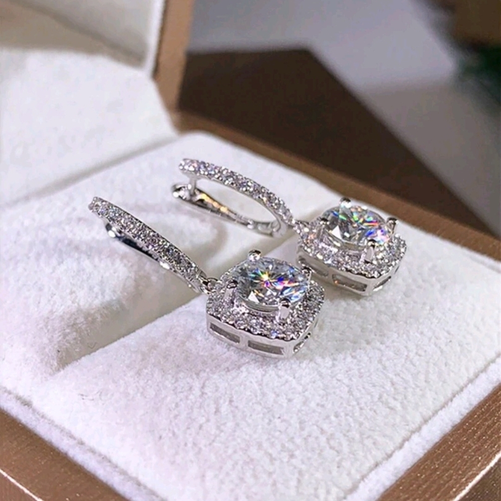 Elegant Silver Crystal Drop Earrings